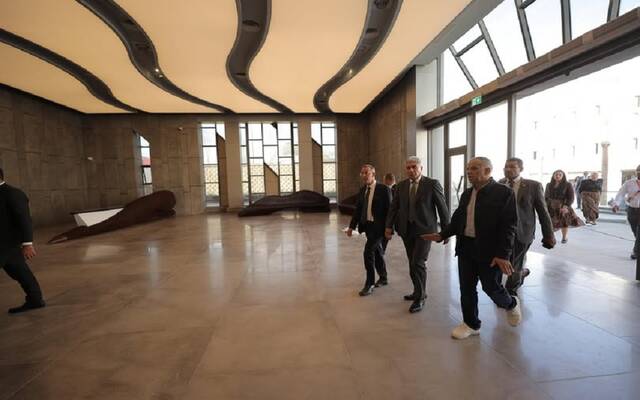 شريف فتحي وزير السياحة والآثار المصري