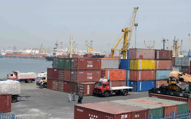 ميناء دمياط: رصيد صومعة الحبوب والغلال 42.7 ألف طن الثلاثاء