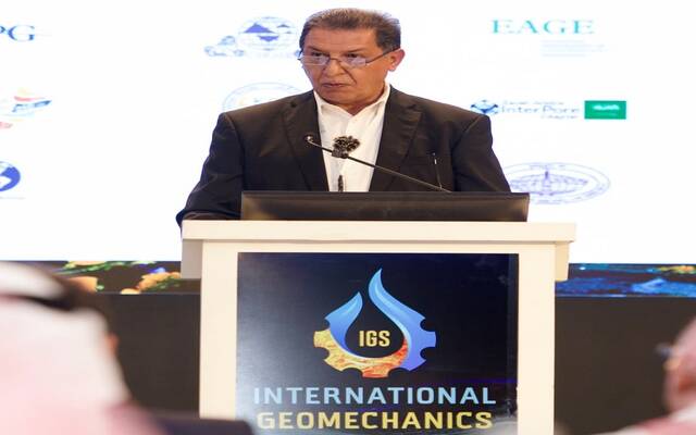 النائب التنفيذي للرئيس بقطاع الأعمال للتنقيب في أرامكو عبدالحميد الدغيثر خلال المؤتمر الدولي للجيوميكانيكا