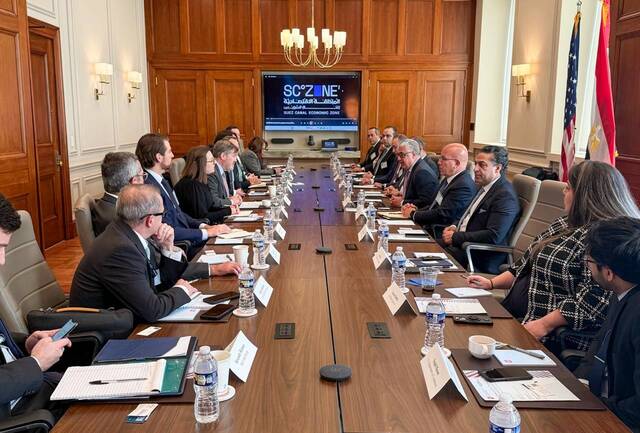 جانب من الاجتماعات خلال الجولة الترويجية