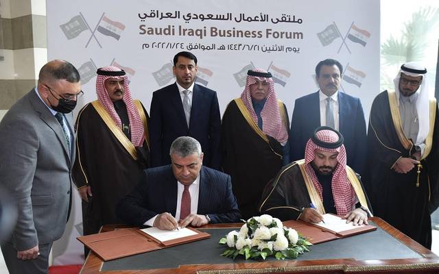 جانب من توقيع اتفقيات التعاون خلال ملتقى الأعمال السعودي العراقي