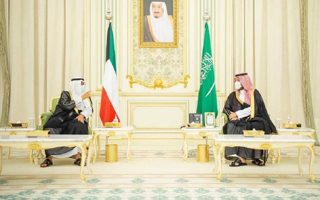 ولي العهد السعودي ونظيره الكويتي يبحثان فرص تطوير التعاون في شتى المجالات