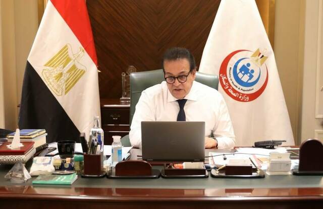 الدكتور خالد عبدالغفار نائب رئيس مجلس الوزراء للتنمية البشرية وزير الصحة والسكان في مصر