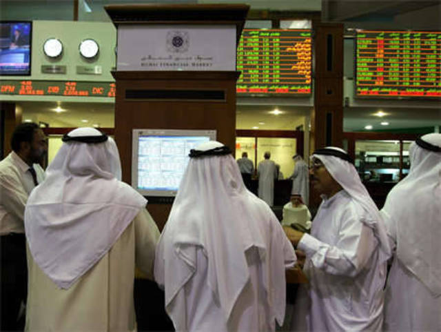 سوق دبي يواصل هبوطه متراجعاً 0.3% فى منتصف التداولات