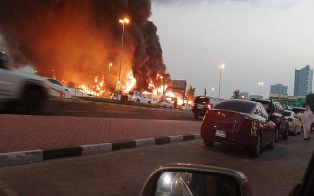 شرطة عجمان: لا وفيات أو إصابات بحريق السوق الشعبي وجار التحقيق بالحادث