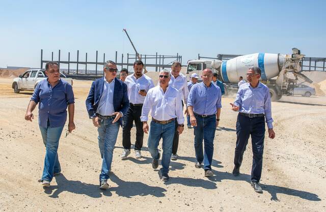 القنطرة غرب.. 25 مشروعاً صناعياً بتمويل يتجاوز 680 مليون دولار