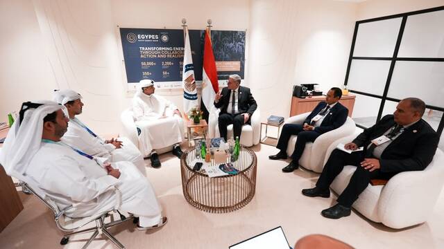 جانب من اجتماعات وزير البترول المصري مع الشركات العالمية