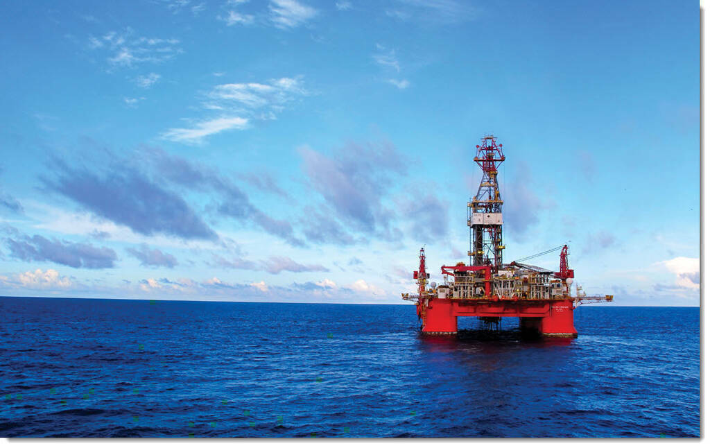 سعر نفط عُمان يرتفع 26 سنتاً للبرميل بالعقود الآجلة