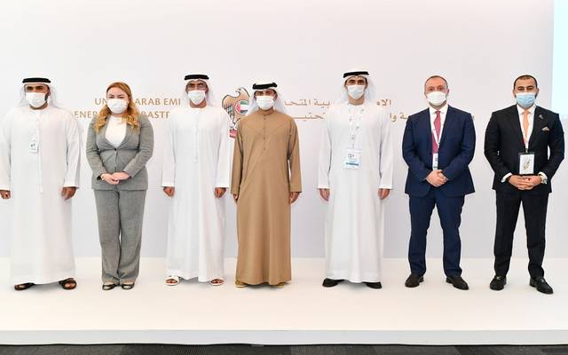 الإمارات تطلق مبادرة "نافس في الطاقة" لدمج الخريجين المواطنين في القطاع الخاص
