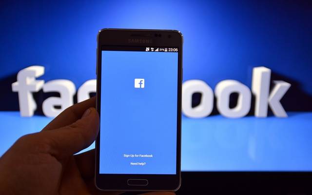 "فيسبوك" تختبر تقنية جديدة لتقييم المحتوى الإخباري