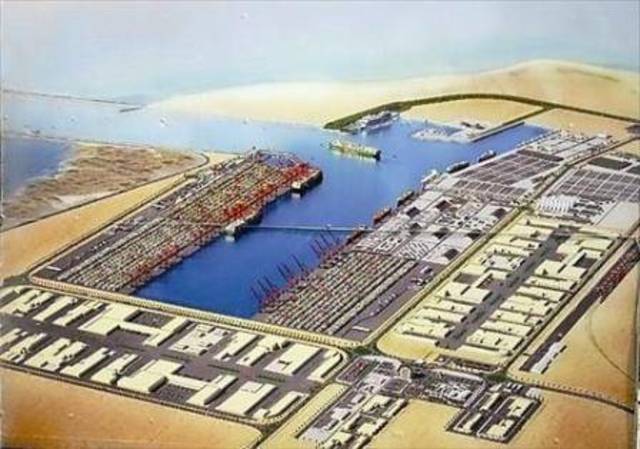 وزير .. إنجاز 80% من العقود الرئيسية للميناء الجديد بقطر وطرحها للمناقصات