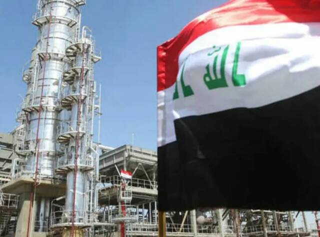 العراق: مشروع لاستثمار الغاز المصاحب للنفط في توليد الكهرباء