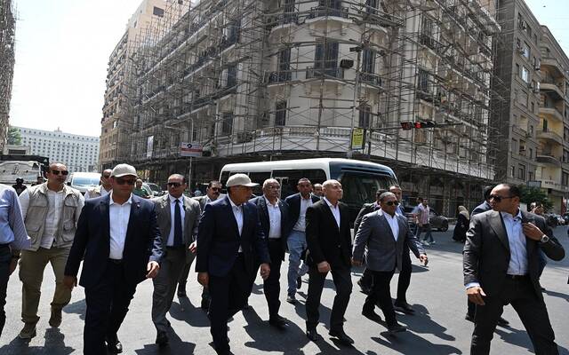 رئيس الوزراء المصري يتفقد مشروع تحسين الصورة البصرية للقاهرة الخديوية