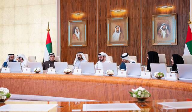 لتنفيذ الأولويات الوطنية.. مجلس الوزراء الإماراتي يعتمد خطة عام 2024