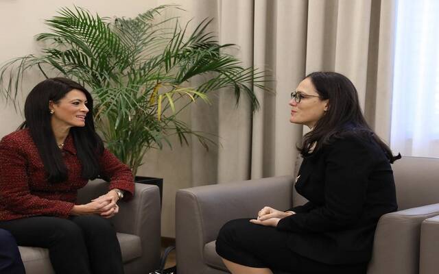 رانيا المشاط وزيرة التخطيط وديلينا إبراهيماي وزيرة الاقتصاد والابتكار لجمهورية ألبانيا