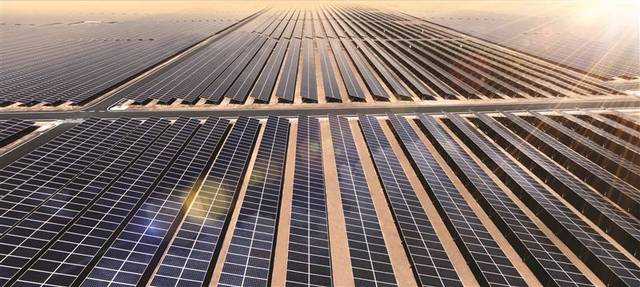DEWA tenders 900 MWs 5th phase of AED 50bn solar park