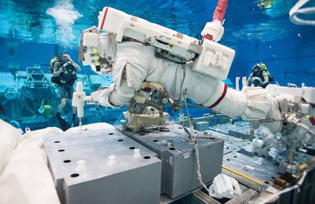 UAE signs agreement with NASA to train Emirati astronauts