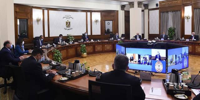 رئيس الوزراء المصري يتابع الموقف التنفيذي لمنظومة التأمين الصحي الشامل
