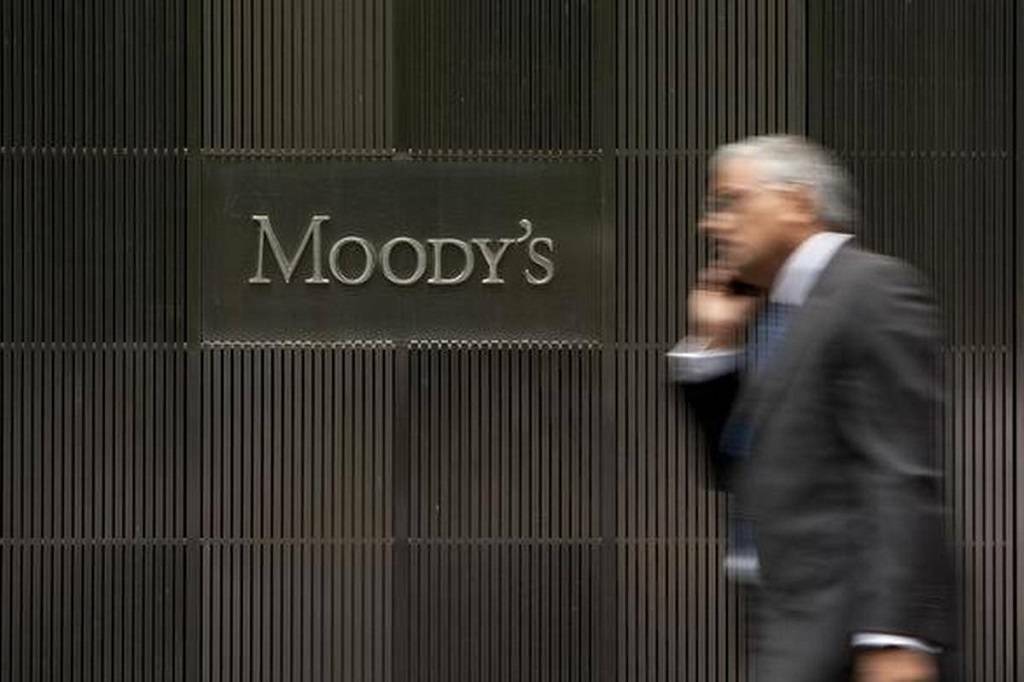 Moody's affirms Almarai’s ‘Baa3’ rating; outlook changed to positive