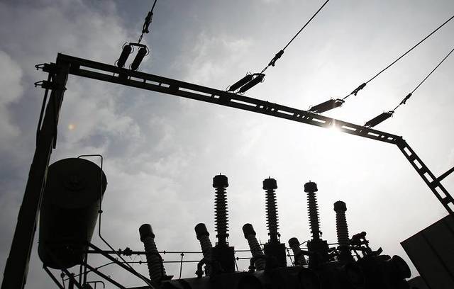 "أوراسكوم للاتصالات" تبحث استكمال إجراءات إنشاء محطة الطاقة الشمسية