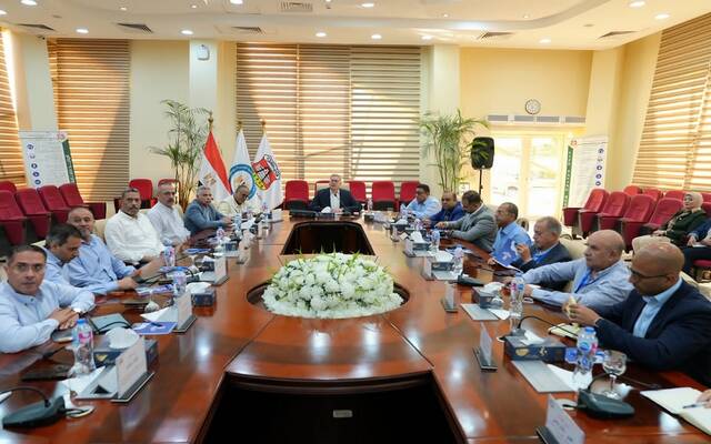 البترول المصرية: تطوير ميناء الحمراء وفق نموذج ميناء الفجيرة لتعزيز تجارة الخام