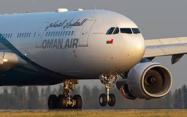 حركة الطائرات في سلطنة عُمان