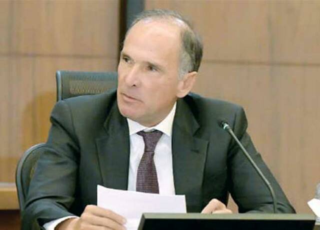 رجل الأعمال حسن هيكل