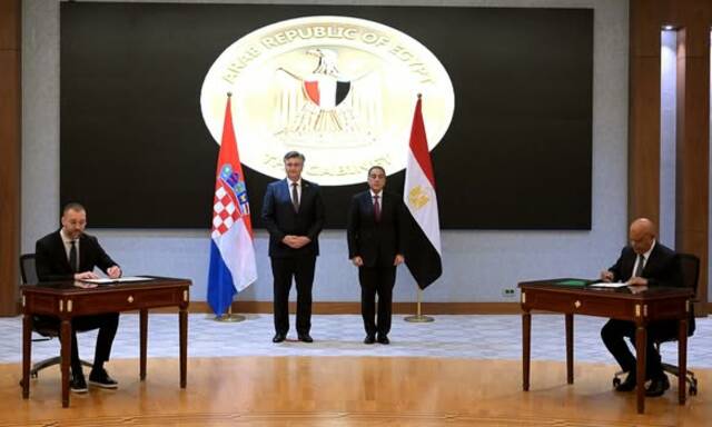 مصر وكرواتيا يوقعان مذكرة للتعاون بين ميناءي "الإسكندرية" و"رييكا"