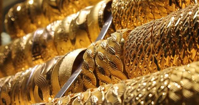 أسعار الذهب تتصاعد في أسواق الإمارات.. الاثنين