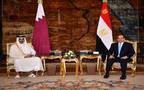 جانب من اللقاء بين الرئيس المصري وأمير قطر