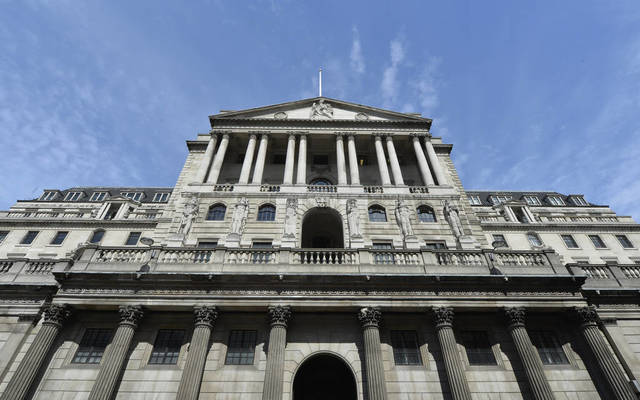 بنك إنجلترا يثبت معدل الفائدة
