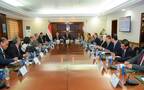 وزيرا الزراعة والتنمية المحلية يبحثان الموقف التنفيذي لمشروع تطوير المجازر في مصر