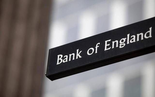 بنك إنجلترا يثبت معدل الفائدة مع تلميحات بتوسيع شراء الأصول