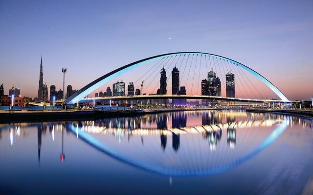 "دبي البحرية" تفرض قيوداً على دخول الوسائل البحرية لقناة دبي المائية