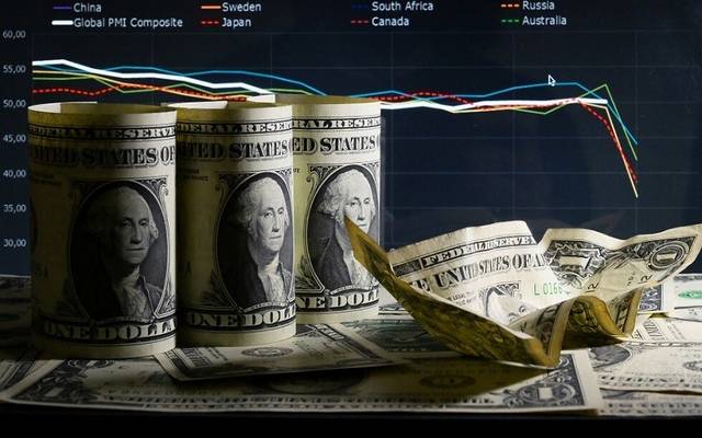 الاقتصاد الأمريكي يتباطأ بوتيرة سريعة مع تزايد مخاطر الركود