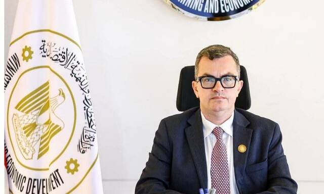 أحمد رستم وزير التخطيط والتنمية الاقتصادية
