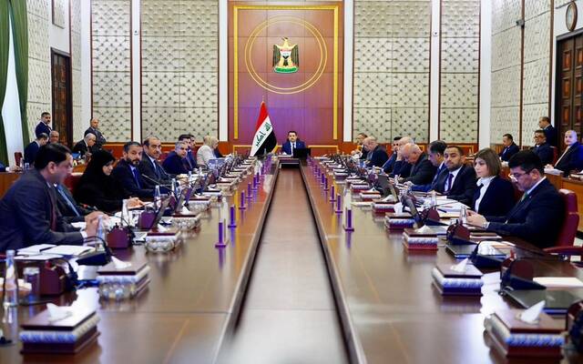 الوزراء العراقي يؤجل استيفاء رسوم جمركية.. ويطالب مجلس النواب بإقرار 17 قانوناً