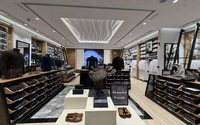 متجر تابع لشركة جمجوم فاشن للتجارة - أرشيفية