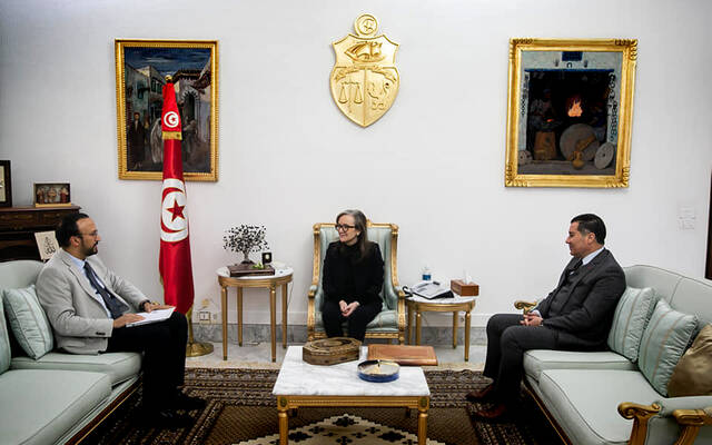 11 أبريل.. إطلاق خدمة نقل ملكية المركبات الخاصة إليكترونيًا في تونس