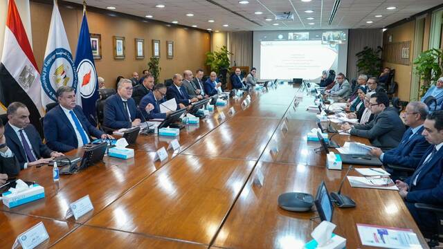 جانب من اعتماد وزير البترول للجمعية العمومية لشركة التعاون للبترول