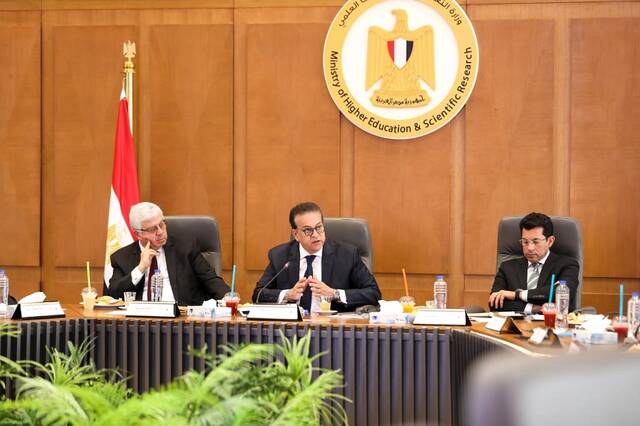 نائب رئيس الوزراء: الاستفادة من بيانات "100 مليون صحة" في مشروع الجينوم