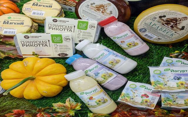 بولندا تطالب بفرض عقوبات أوروبية على واردات المنتجات الغذائية الروسية
