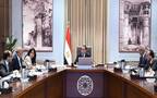 الدكتور مصطفى مدبولي رئيس مجلس الوزراء المصري و باسل رحمي الرئيس التنفيذي لجهاز تنمية المشروعات المتوسطة والصغيرة ومتناهية الصغر