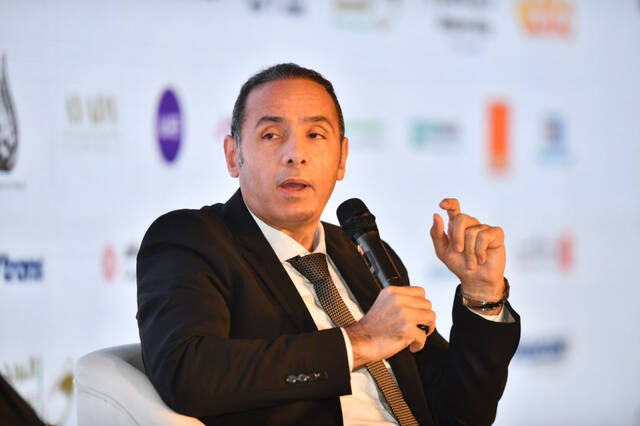 إسلام عزام رئيس البورصة المصرية