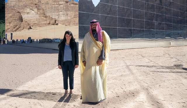 جانب من اللقاءات