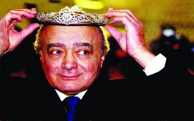 وفاة الملياردير المصري محمد الفايد ودفنه في لندن