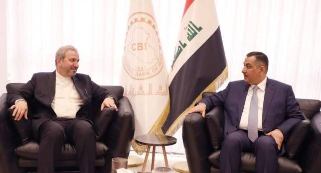 محافظ المركزي العراقي يبحث آلية دفع المستحقات المالية لإيران