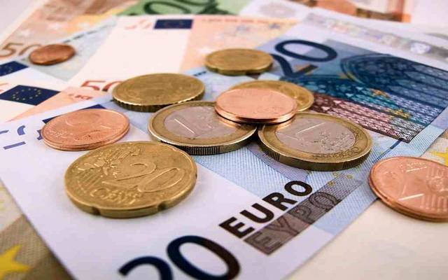 Eurozone inflation rises to 0.4% in January
