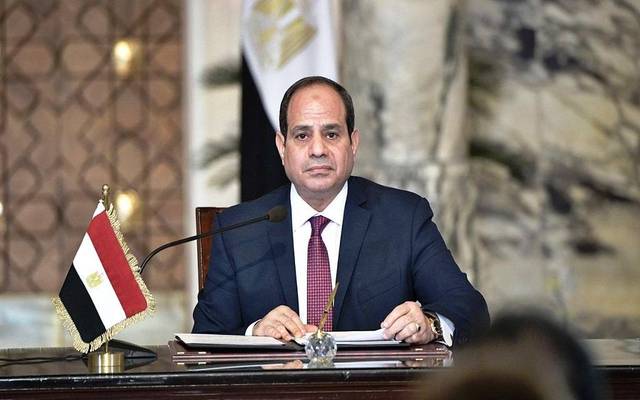 El-Sisi urges banks to offer low interest loans for gas vehicles conversion