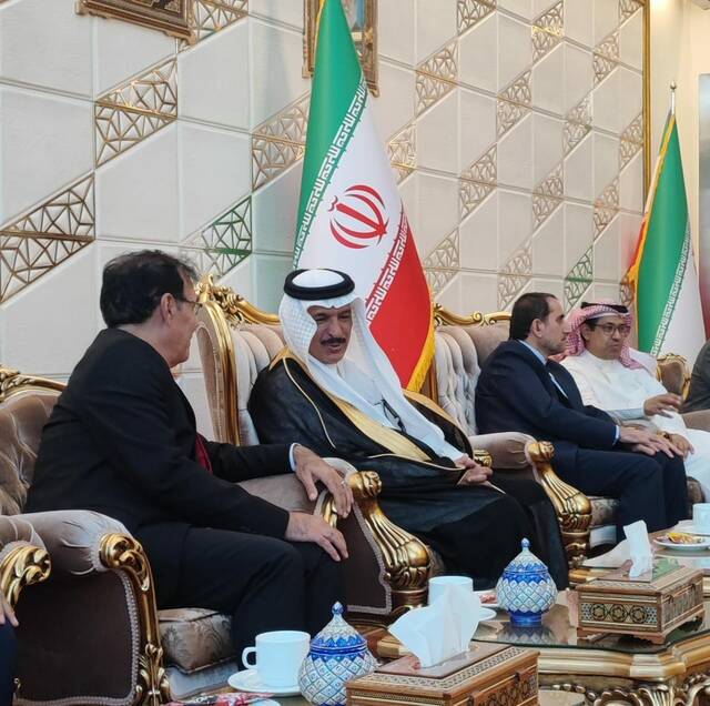 سفير السعودية المعيّن لدى إيران يصل إلى طهران لمباشرة مهام عمله
